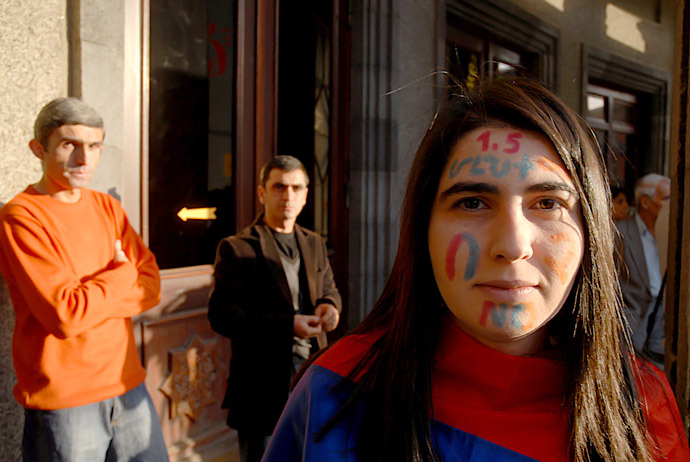 dashnak_protest_0004.jpg